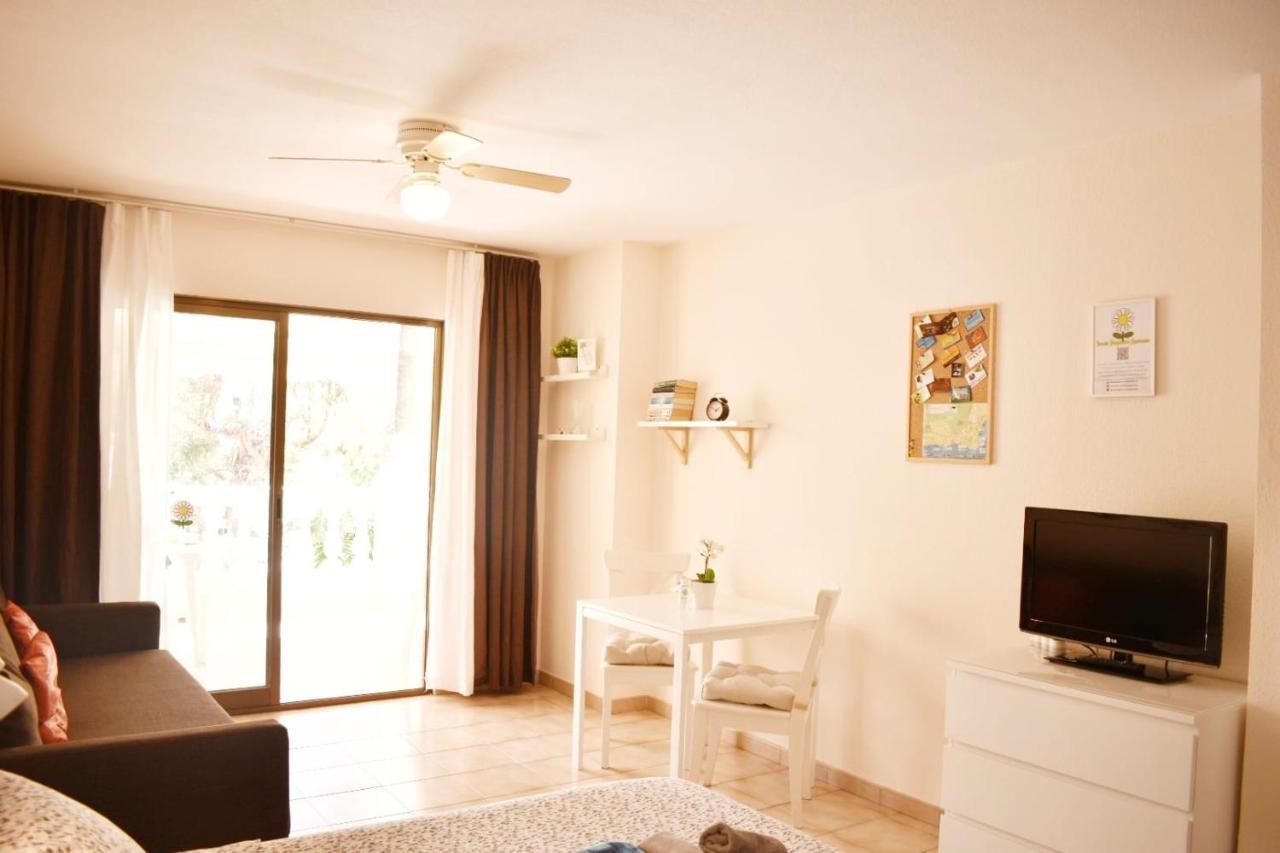 Castle Apartment Margherita 洛斯克里斯蒂亚诺斯 外观 照片