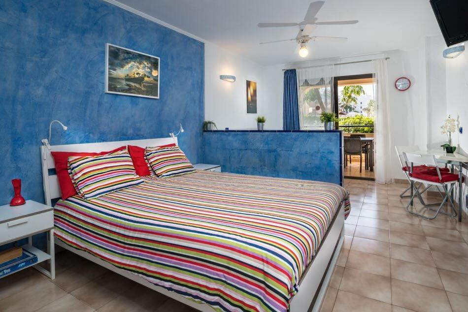 Castle Apartment Margherita 洛斯克里斯蒂亚诺斯 外观 照片